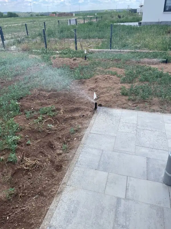 Versenkregner am Gartenweg